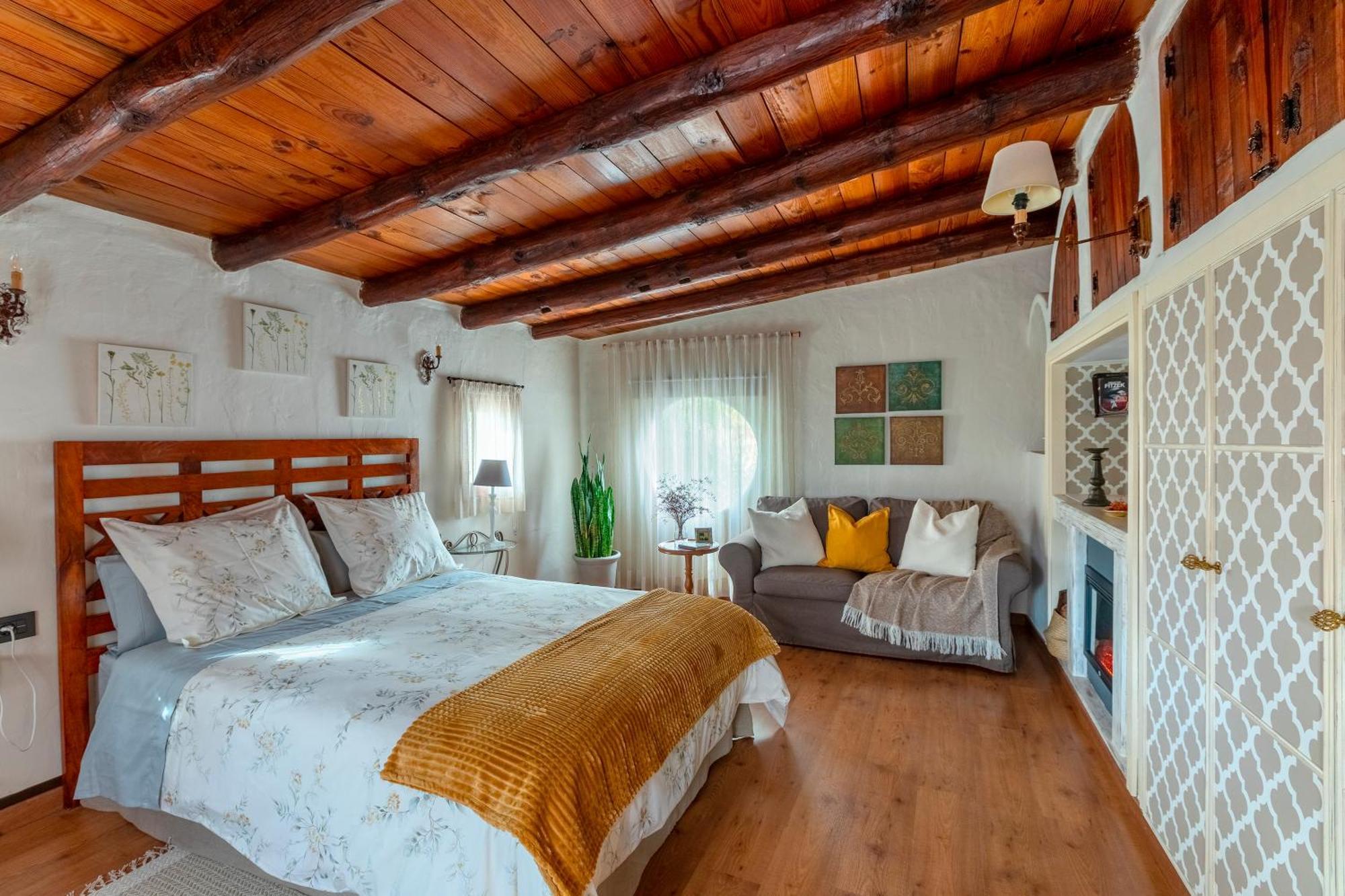 Las Casas De La Rueda - El Patio Santa Lucia Eksteriør bilde